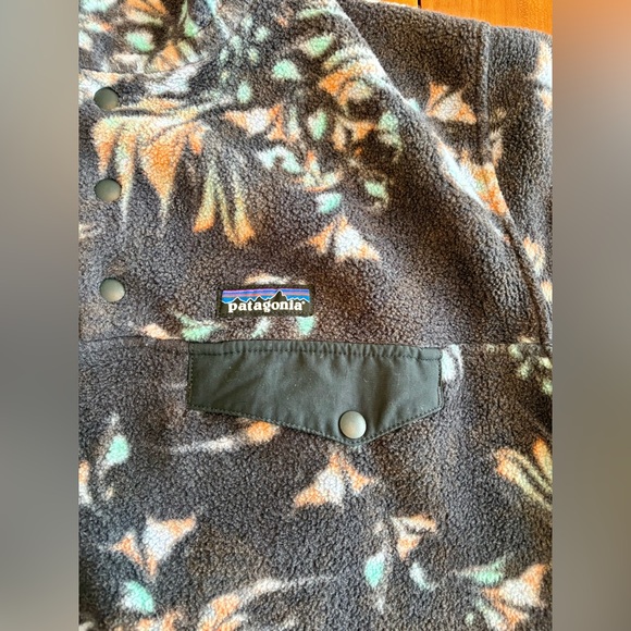 PATAGONIA LIGHTWEIGHT SYNCHILLA Snap FLEECE PULLOVER XL SWIRL FLORAL PITCH BLUE - Picture 9 of 9